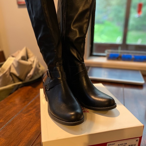 It’s Fall Boot Season! 🍁 🍂Style and Co ladies back boots - Picture 5 of 7